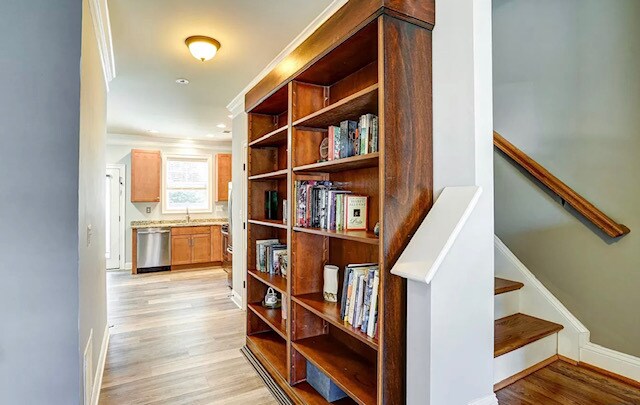 Building Photo - 2943 Templehof Ct