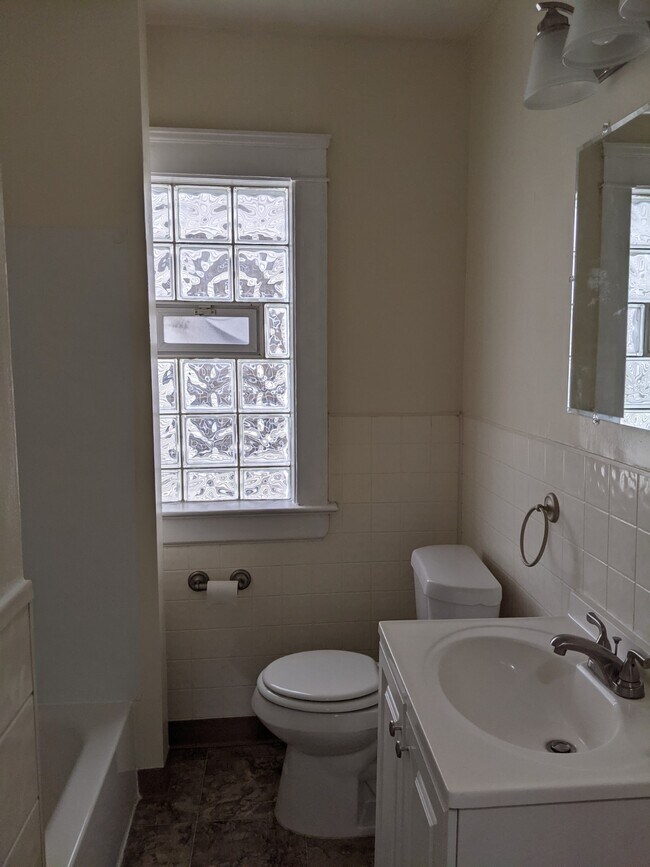 Bath - 1944 W 73rd St