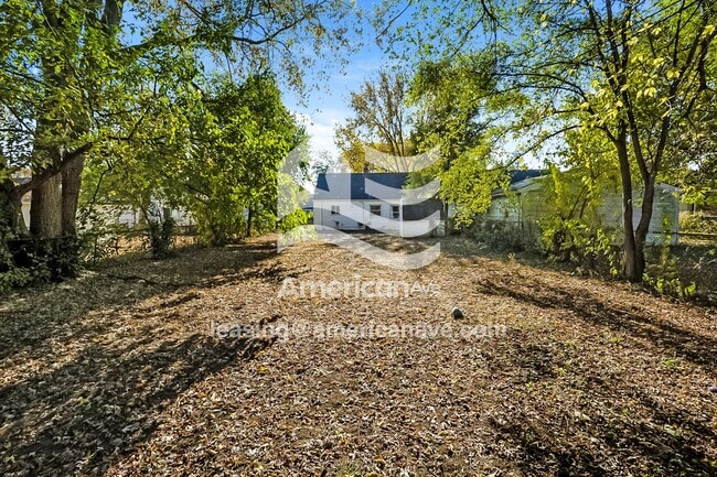 Building Photo - 17055 Lincoln Ave