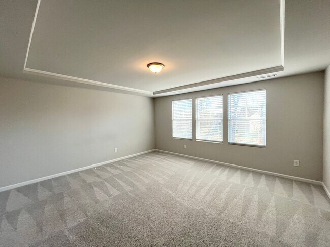 Building Photo - Stunning 4BD, 3BA Durham Home within Close Proximity to RDU Airport, Brier Creek, and Downtown Du...