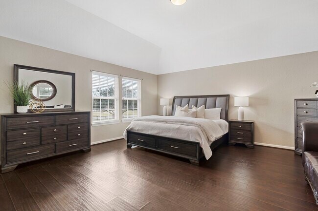 Building Photo - 4502 Creek Point Ln