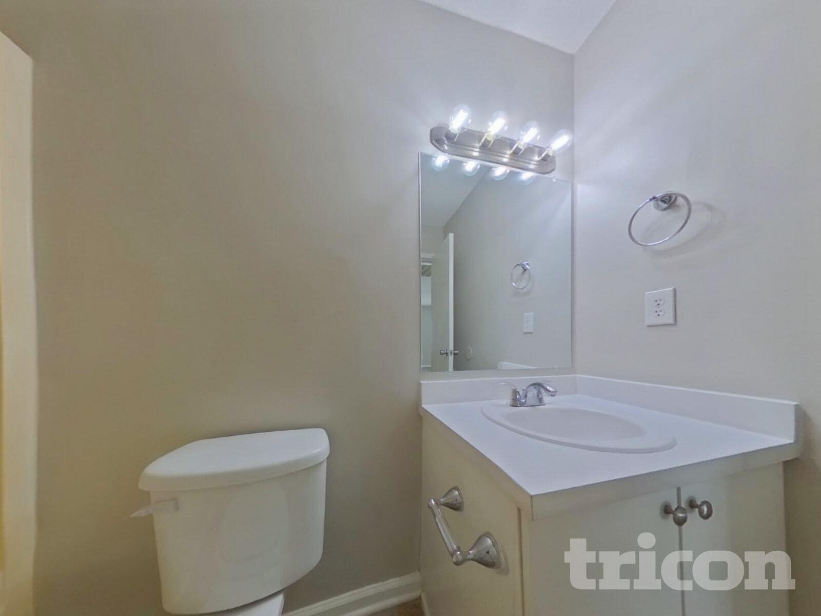 Building Photo - 3 Glen Knoll Ct