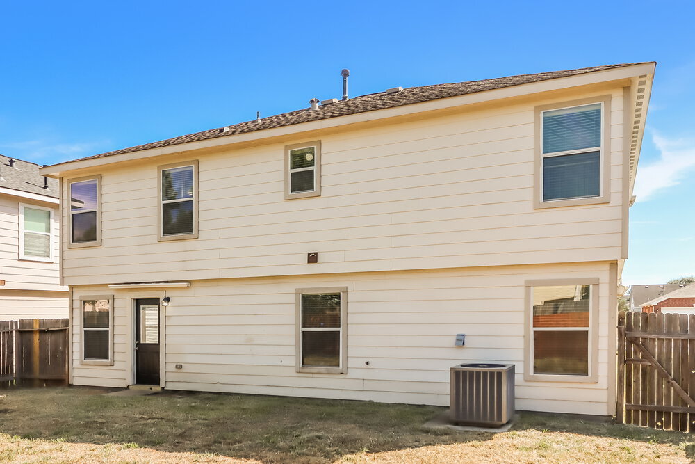 Building Photo - 19811 Breezy Cove Ct