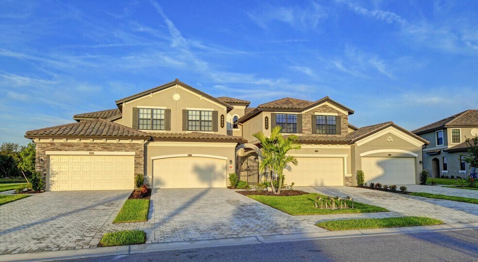 Building Photo - 5934 Wake Forest Run