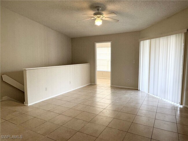 Building Photo - 201 Santa Clara Dr