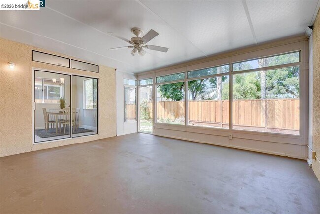 Building Photo - 2436 Pismo Ct