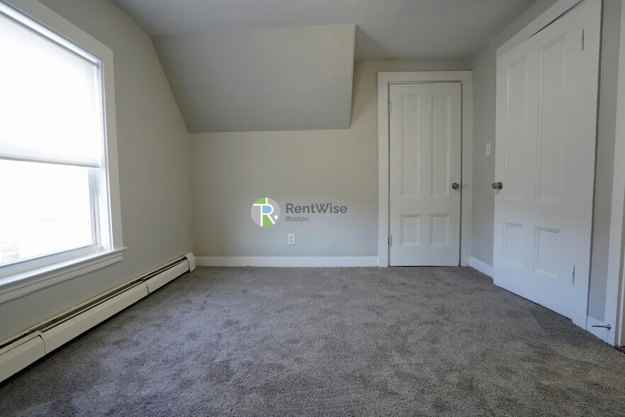 Building Photo - 50A Winship St. Unit 2