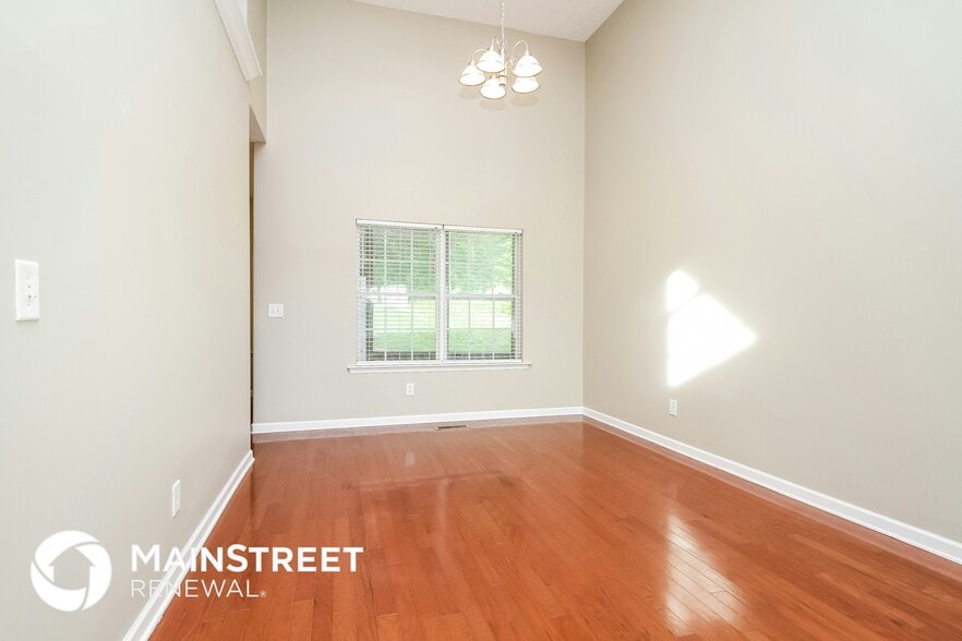 Building Photo - 1740 Woodland Pointe Dr