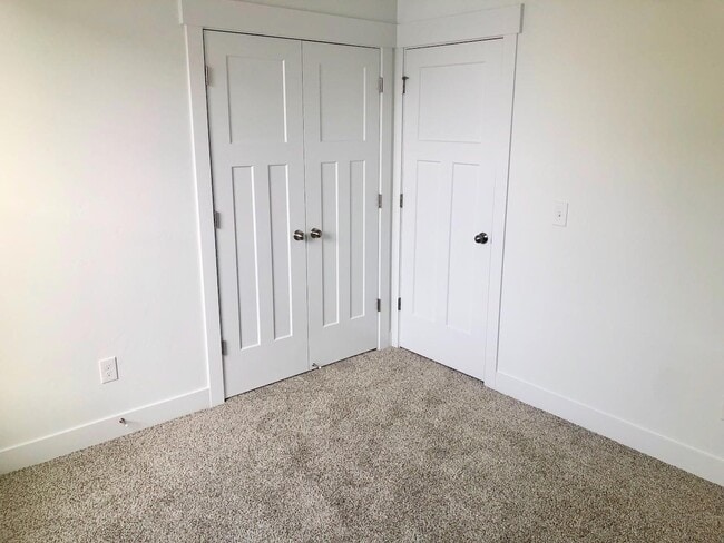 Building Photo - 1342 N 3650 W