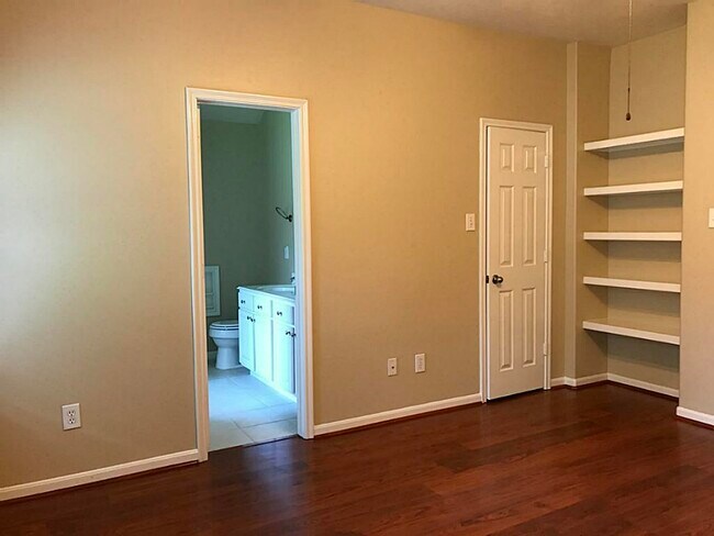 Building Photo - 2311 Keegan Hollow Ln