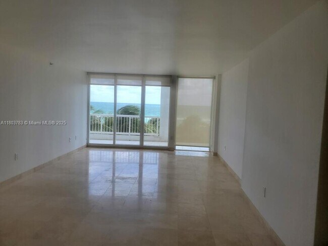 Building Photo - 9341 Collins Ave