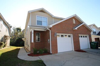 Building Photo - 2267 Pine Landing Ct