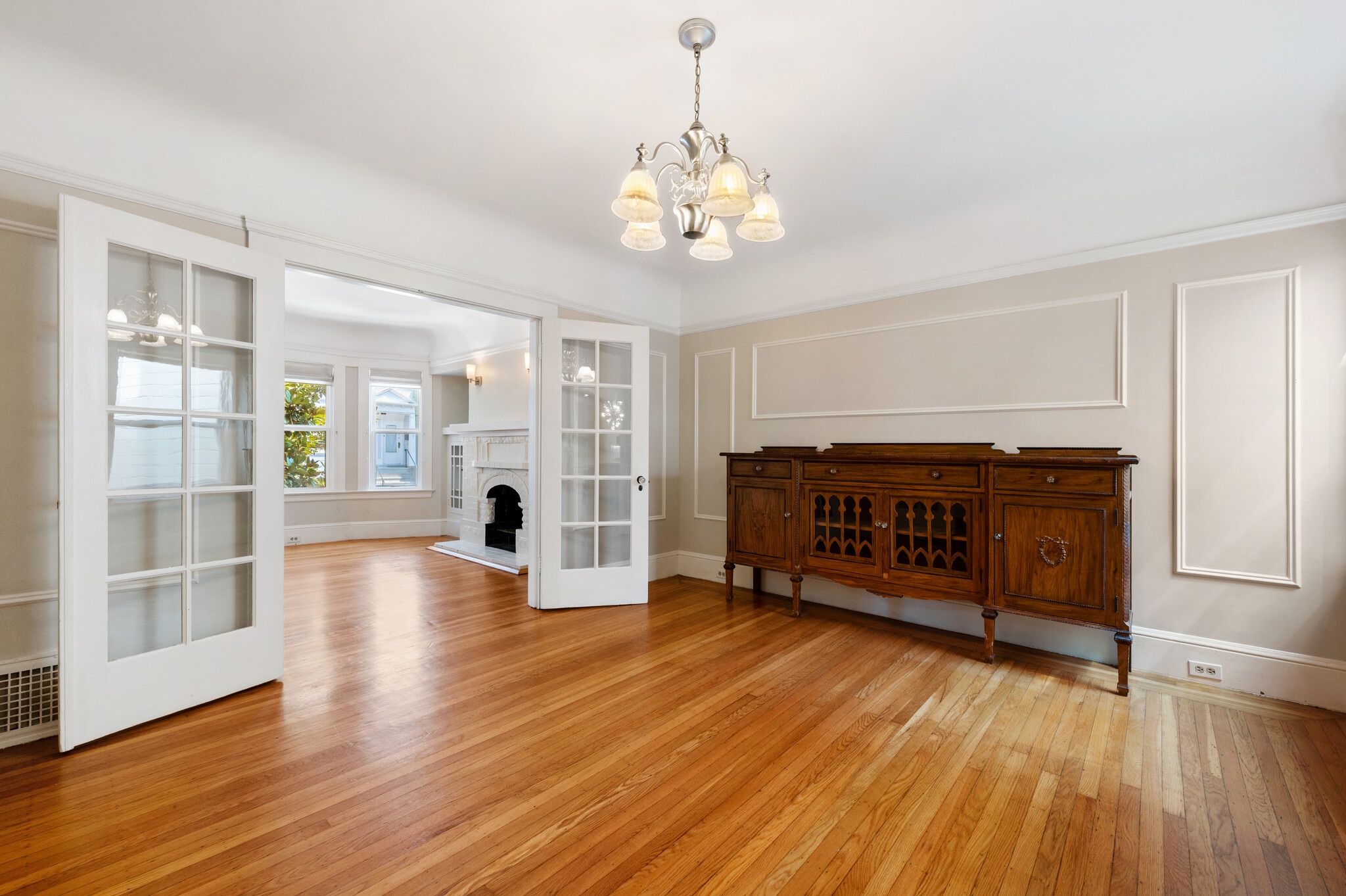 Building Photo - 124 Chenery St