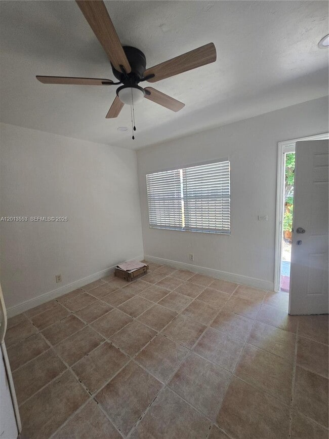 Building Photo - 210 NW 69th St