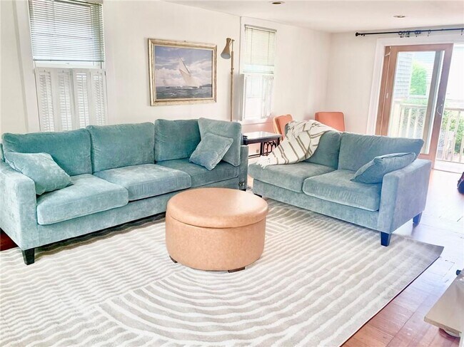 Building Photo - 26 S Baptist St