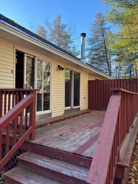 Building Photo - 19 Lovewell Pond Rd