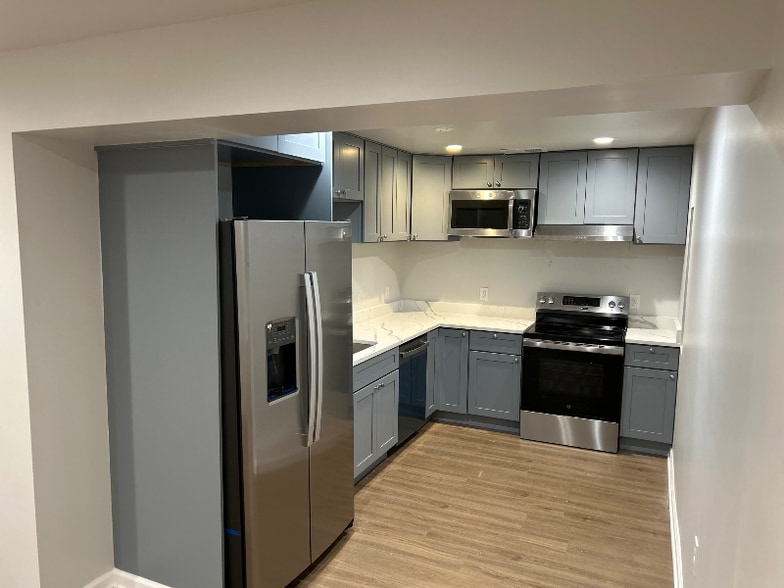 Building Photo - 7918 Sage Wy