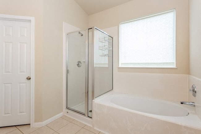 Building Photo - 14714 Salamanca Ct
