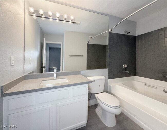 Building Photo - 2961 Juniper Hills Blvd