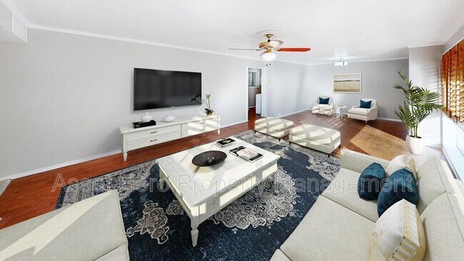 Building Photo - 1102 S Magnolia St