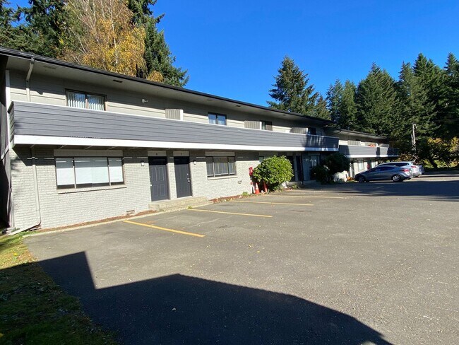 Building Photo - New Englander Townhouses