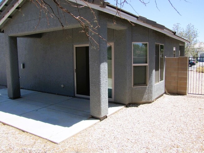 Building Photo - 3BR/2BA/2CG, 1302 sq.ft. home in Chaparral...