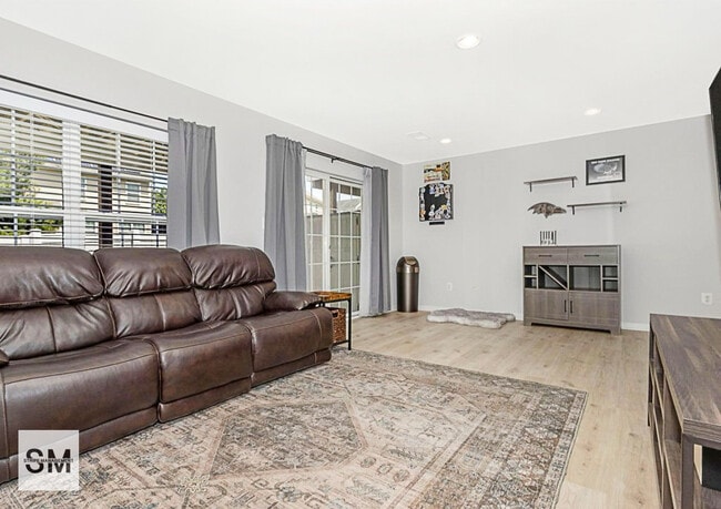 Building Photo - 7257 Stallings Dr