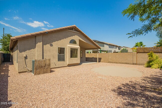 Building Photo - 12425 W Montebello Ave