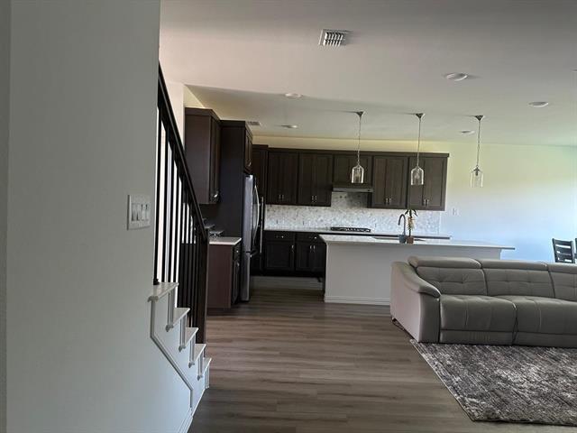 Building Photo - 2409 Lost Crk Dr