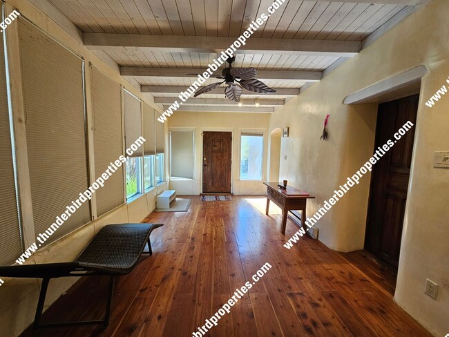 Building Photo - Charming Historic Tesuque Home – Fully Fur...