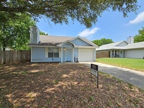 Building Photo - HUGE RENT REDUCTION & READY FOR MOVE-IN!