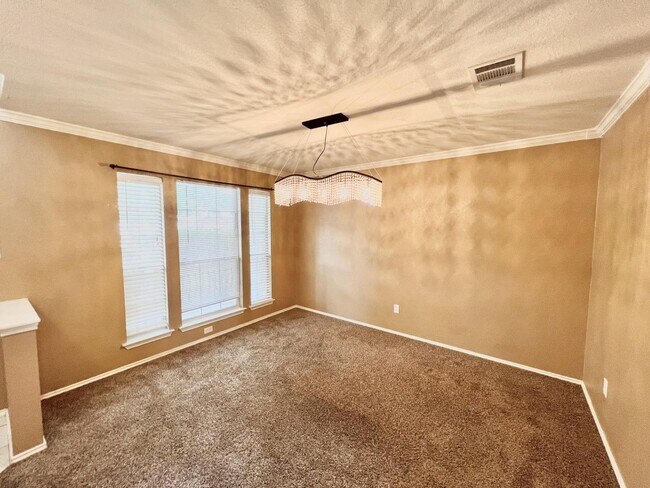 Building Photo - 4bd/2.5ba in Killeen TX