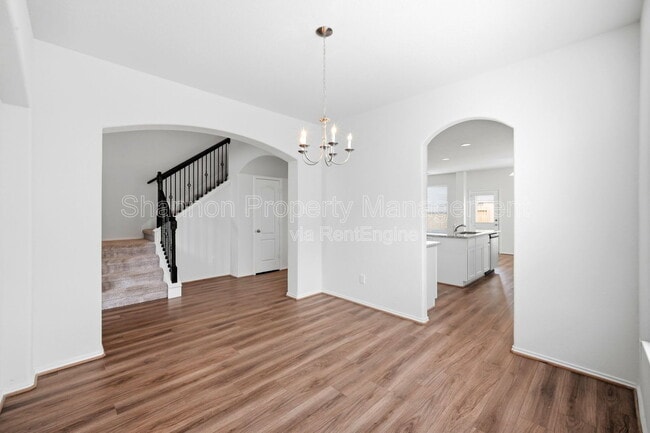 Building Photo - 5309 Camerford Ct