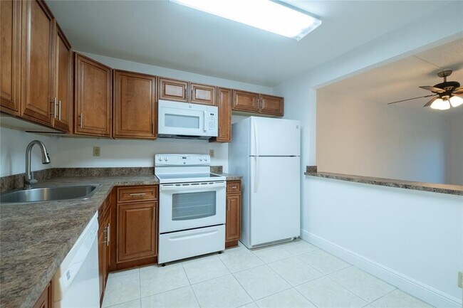 Building Photo - 9233 SW 8th St