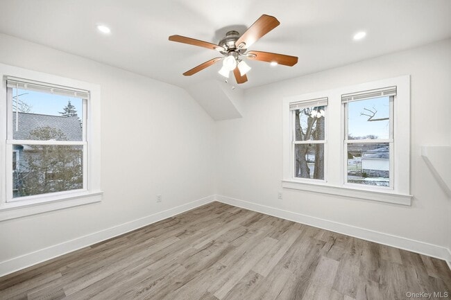 Building Photo - 359 Orangeburg Rd