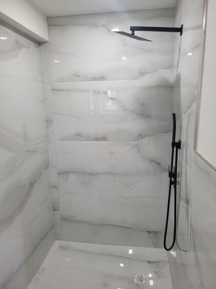 basement full bathroom - 1164 Atwood Rd