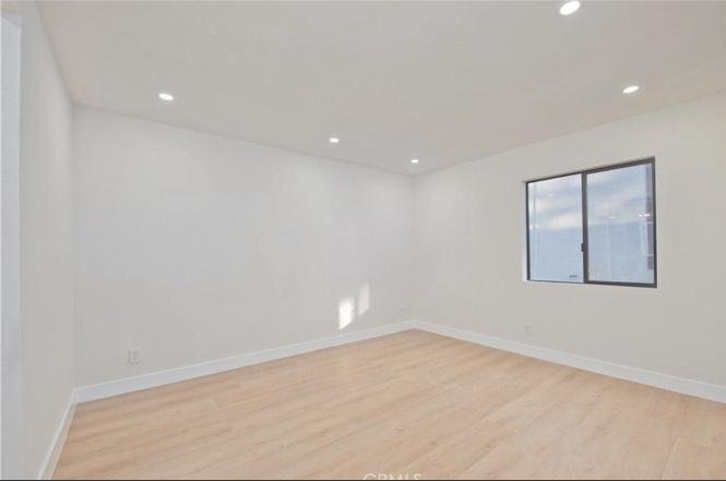 Building Photo - 18028 Saratoga Way