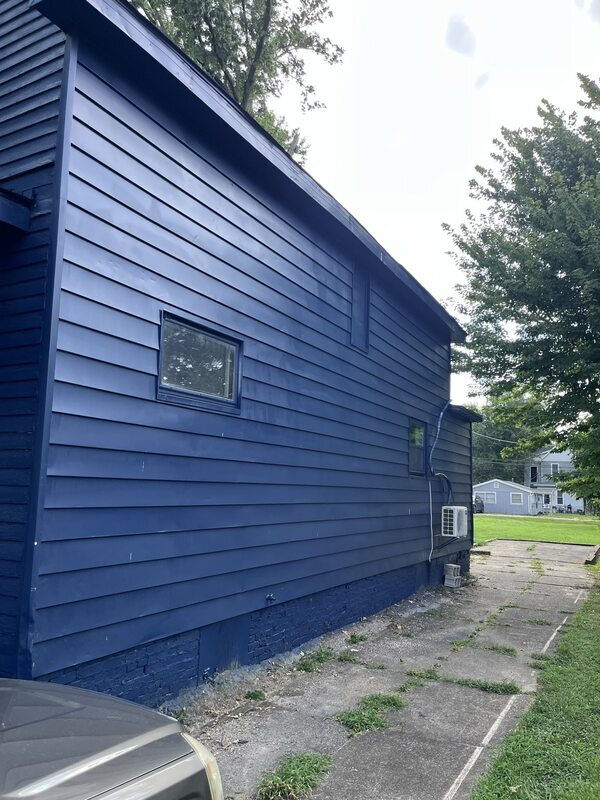 Building Photo - 519 S New York Ave