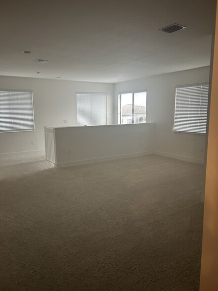 Building Photo - 4815 Frattina St