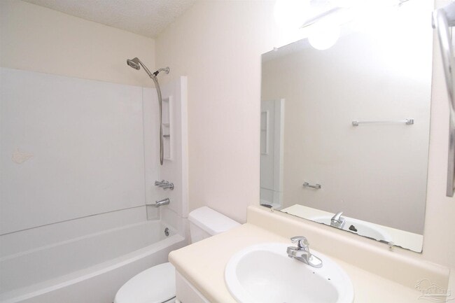 Building Photo - 1157 Belden Ln