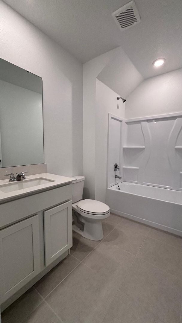 Building Photo - Spacious 5-Bedroom Home Designed for Comfort & Modern Living