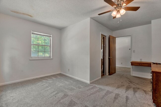 Building Photo - 1660 Palmer Pl