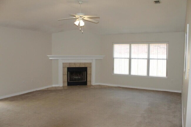 Building Photo - 1606 Trent St