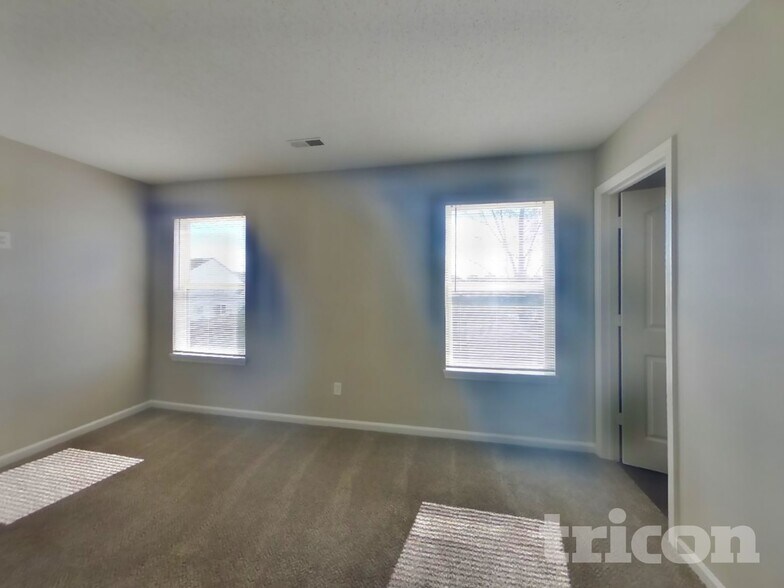 Building Photo - 1432 Dowell St