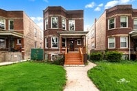 Building Photo - Portage Park 3-Bedroom Gem with Laundry In...