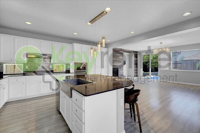 Building Photo - 1740 Allenwood Cir
