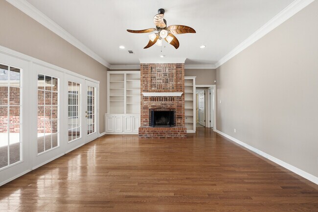Building Photo - 905 Winged Foot Dr