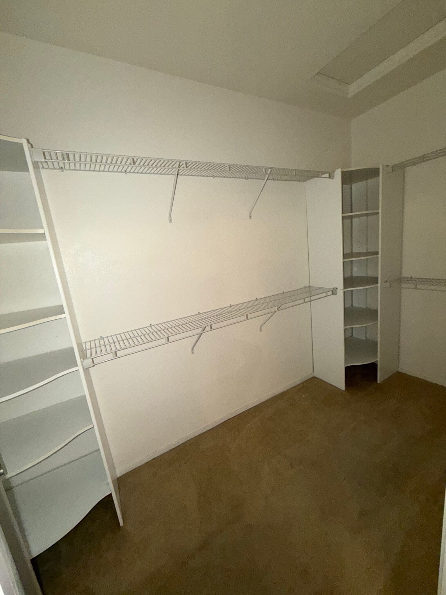 Building Photo - 2152 Jade Creek St