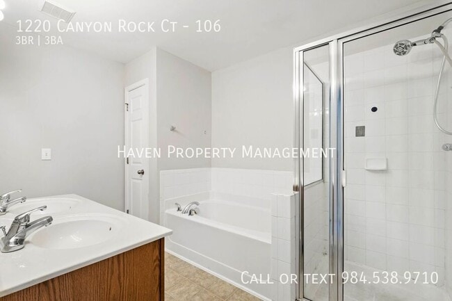 Building Photo - 1220 Canyon Rock Court