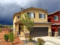 Building Photo - Washington Townhome in Washington